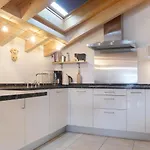 Appartement Aquila By Interhome